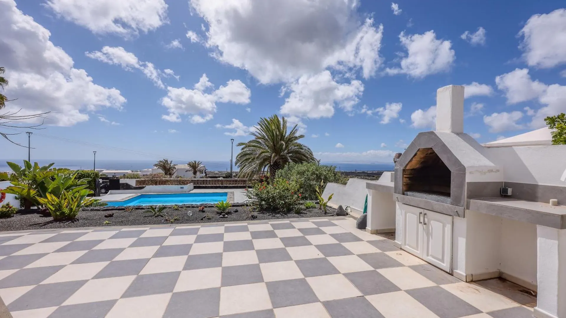 Casa Rose Villa Tegoyo