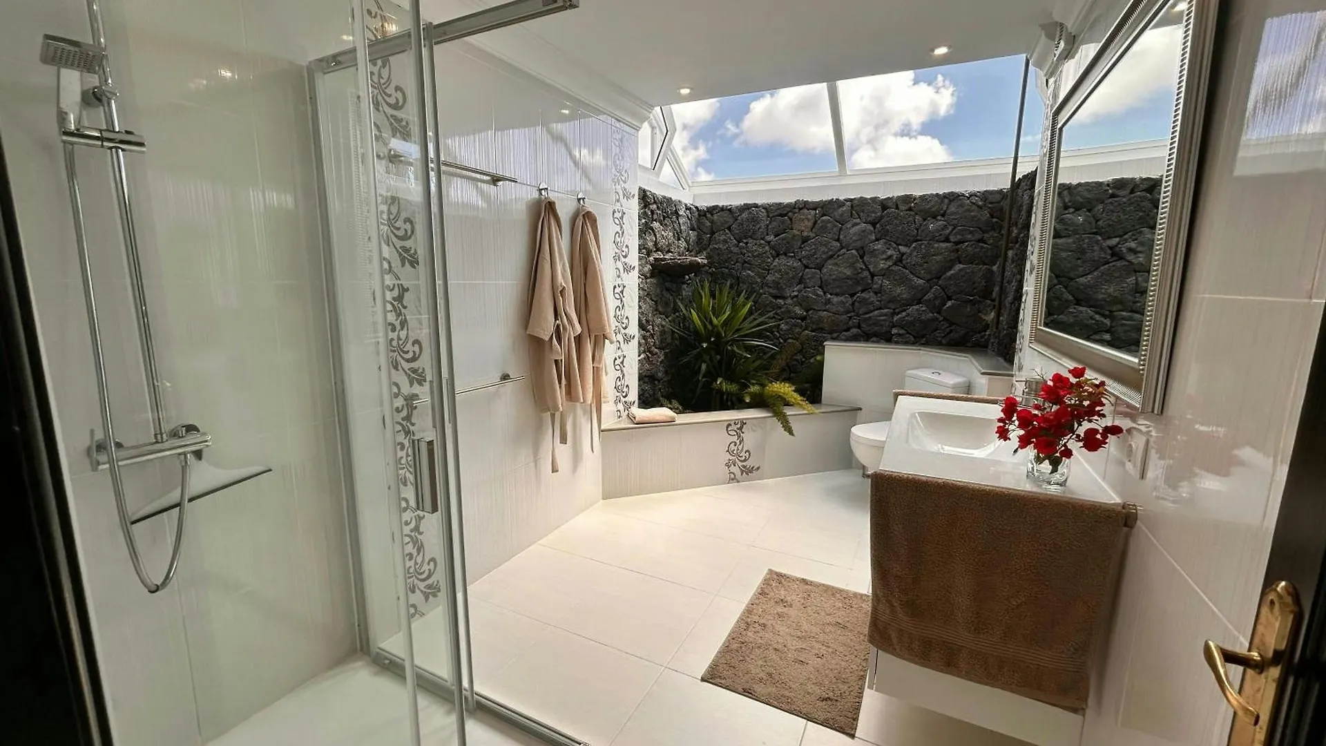 Casa Rose Villa Tegoyo